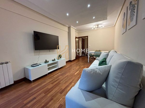 Zurriola, Gros, Donostia — monthly rental, photo 2
