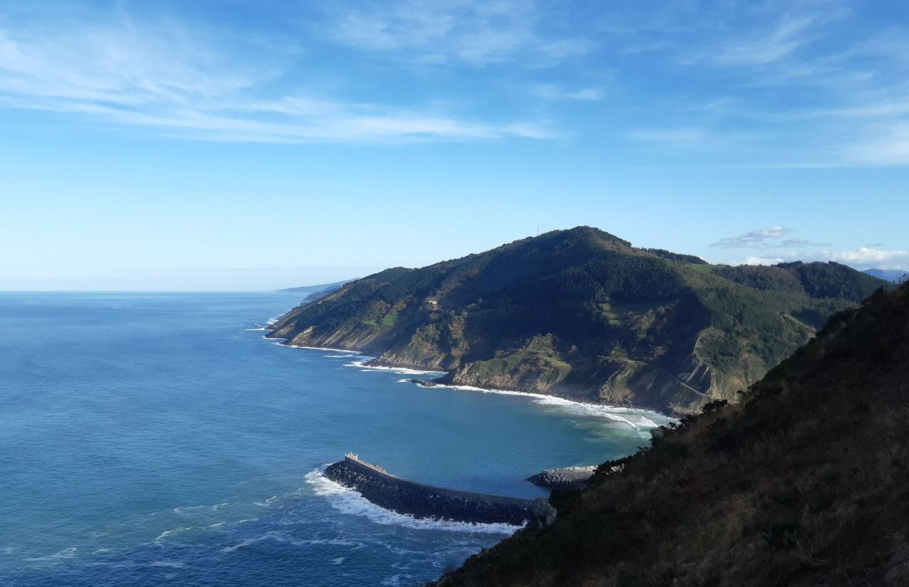 La playa de Zarautz, la más larga de Euskadi